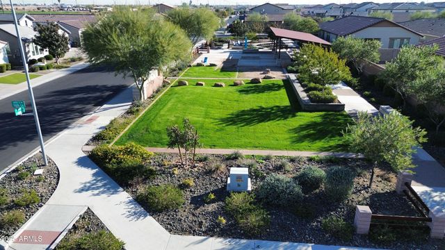 11663 W LUXTON Lane, Avondale, AZ 85323