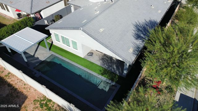 11663 W LUXTON Lane, Avondale, AZ 85323