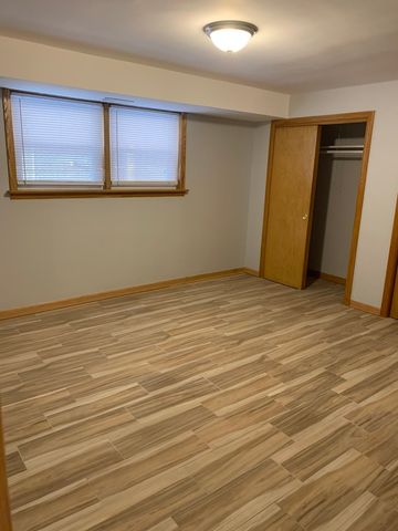 4221 S Mozart Street G, Chicago, IL 60632