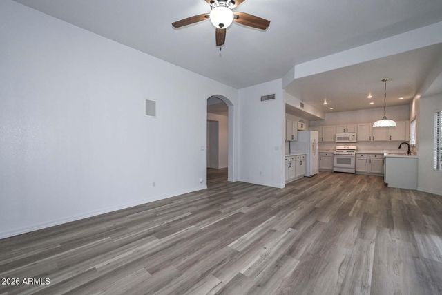 26435 N 42ND Place, Phoenix, AZ 85050