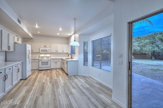 26435 N 42ND Place, Phoenix, AZ 85050