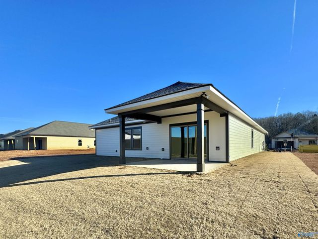 208 Cobbdale Park Drive, Harvest, AL 35749