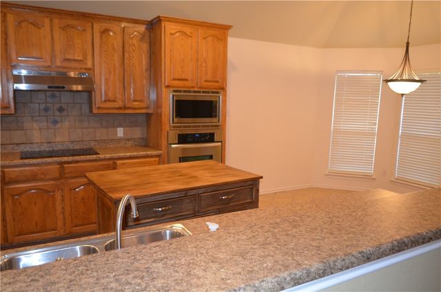 4725 BRISTOL TRACE Trail, Fort Worth, TX 76244