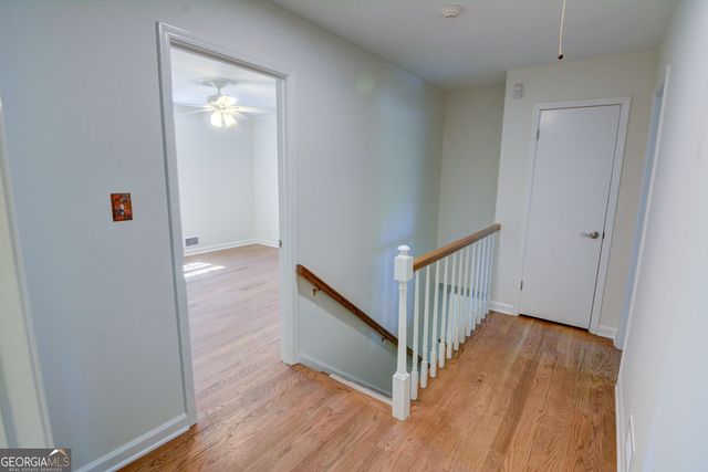 618 Dorsey Circle SW, Lilburn, GA 30047