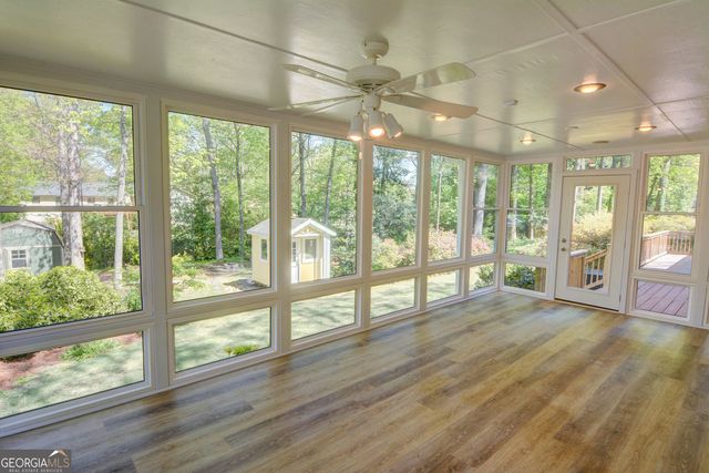 618 Dorsey Circle SW, Lilburn, GA 30047