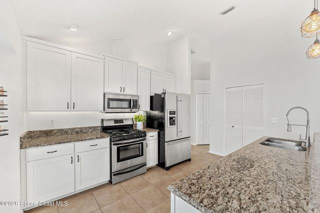 1924 Fabien Circle, Melbourne, FL 32940