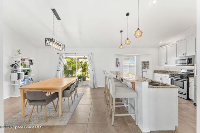 1924 Fabien Circle, Melbourne, FL 32940