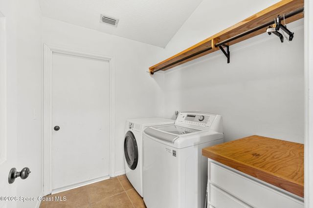 1924 Fabien Circle, Melbourne, FL 32940