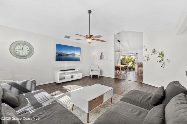 1924 Fabien Circle, Melbourne, FL 32940