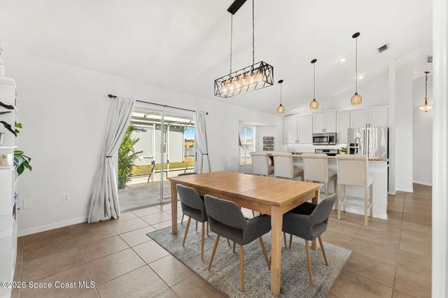 1924 Fabien Circle, Melbourne, FL 32940