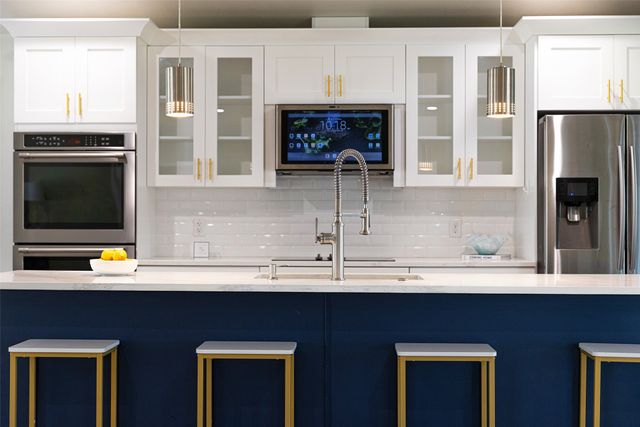 6350 Glennox Lane, Dallas, TX 75214