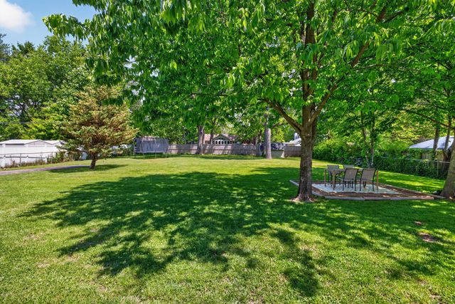 1119 Athenia Drive, Lexington, KY 40504
