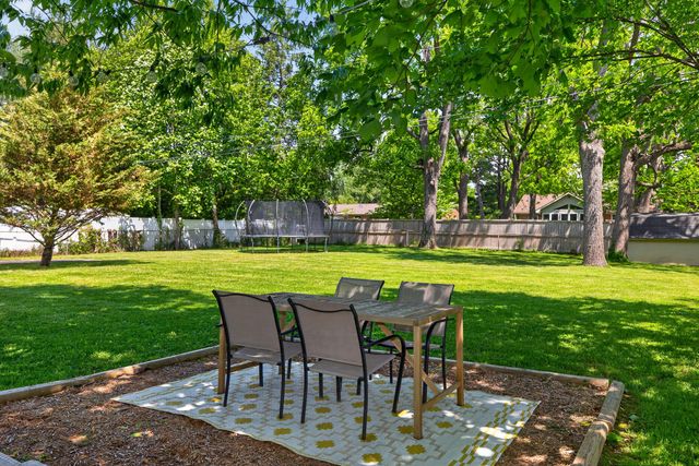 1119 Athenia Drive, Lexington, KY 40504