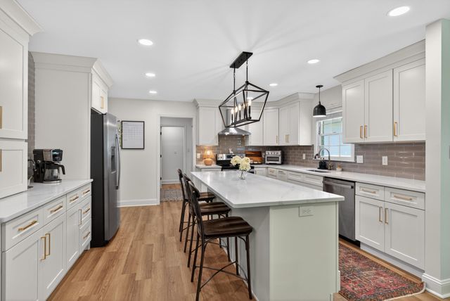 1119 Athenia Drive, Lexington, KY 40504