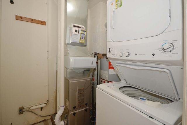 9247 Oakland Drive, Portage City, MI 49024