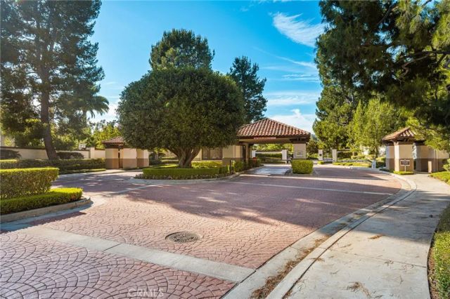 11739 Willard Avenue, Tustin, CA 92782