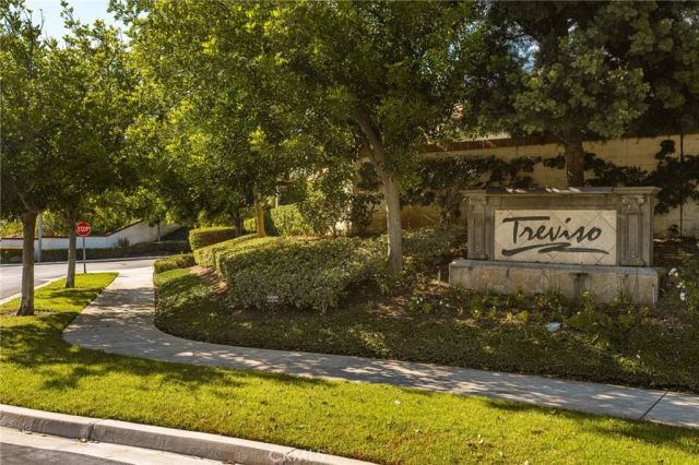 11739 Willard Avenue, Tustin, CA 92782