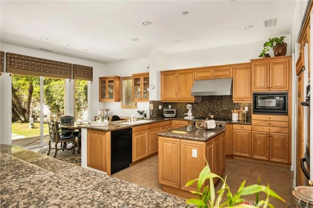 11739 Willard Avenue, Tustin, CA 92782