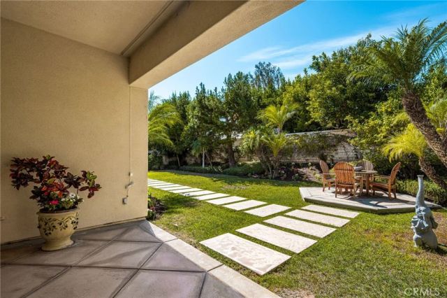11739 Willard Avenue, Tustin, CA 92782