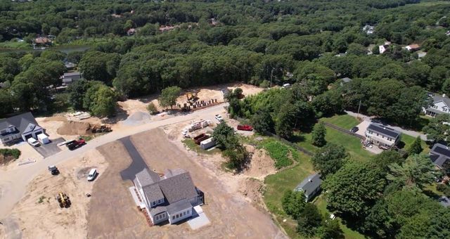72 Old Bayberry Lane, Falmouth, MA 02536