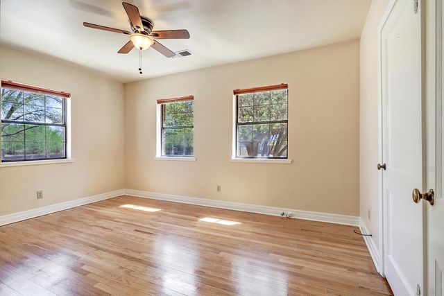 3037 Corrales Road, Corrales, NM 87048