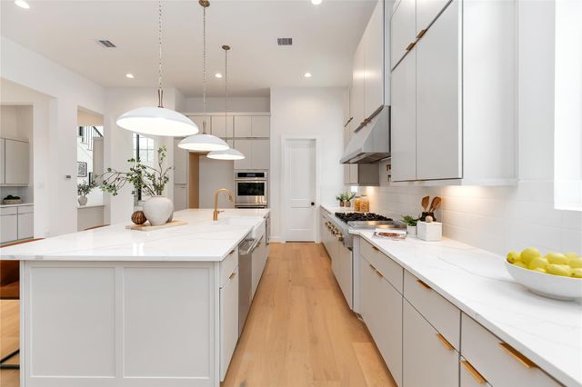 613 Wendel Street, Houston, TX 77009