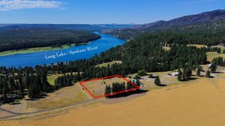 5677 Riverview Ln, Deer Park, WA 99006