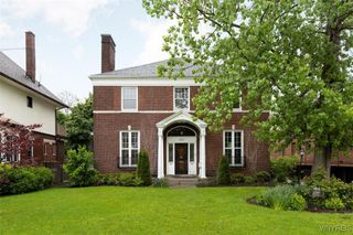 2884 Main Street, Buffalo, NY 14214