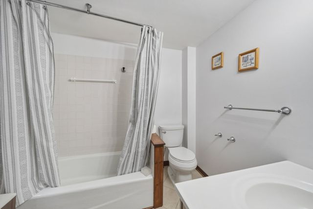 430 GIERZ Street, Downers Grove, IL 60515