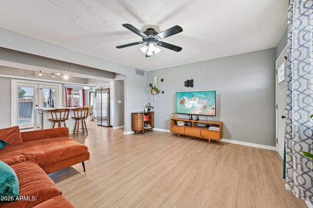 3338 W CORRINE Drive, Phoenix, AZ 85029