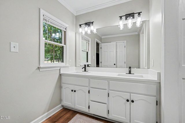 6016 Hampton Ridge Road, Raleigh, NC 27603