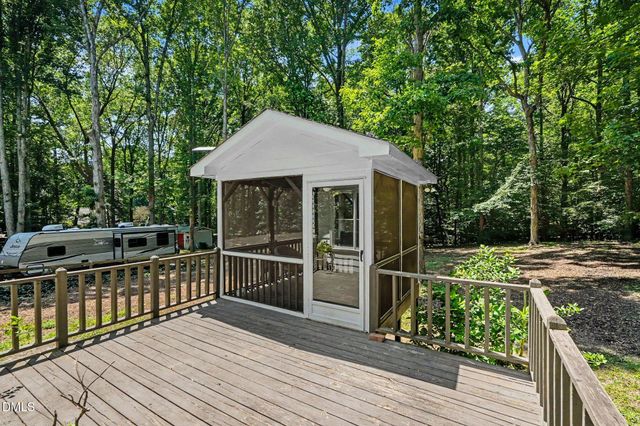 6016 Hampton Ridge Road, Raleigh, NC 27603