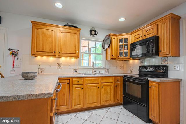 6950 ASHWORTH CT, Salisbury, MD 21804