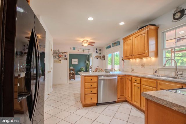 6950 ASHWORTH CT, Salisbury, MD 21804
