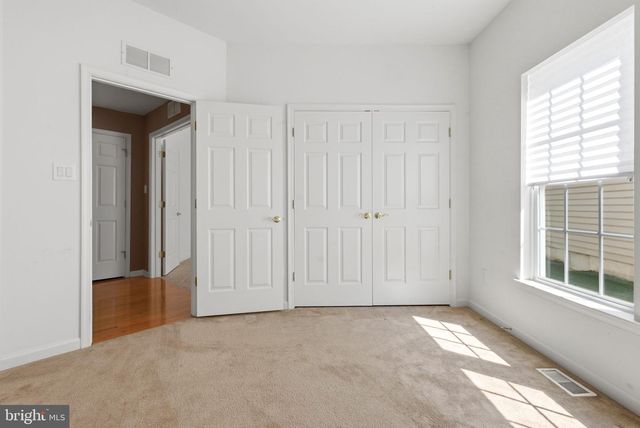 33 HEARTHSTONE BLVD, Pemberton, NJ 08068