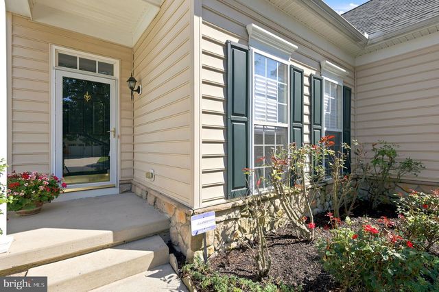 33 HEARTHSTONE BLVD, Pemberton, NJ 08068