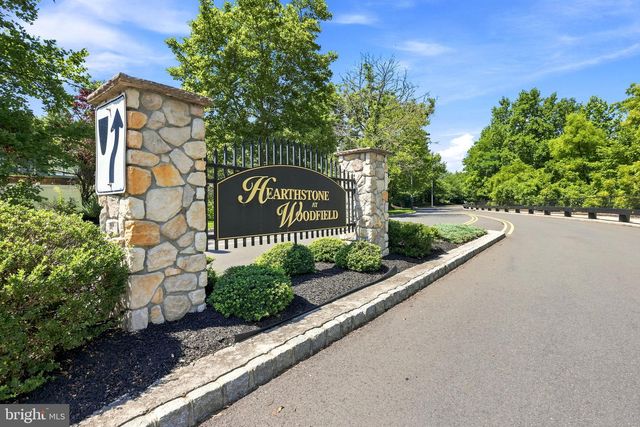 33 HEARTHSTONE BLVD, Pemberton, NJ 08068