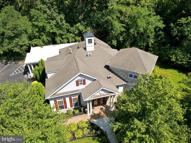 33 HEARTHSTONE BLVD, Pemberton, NJ 08068