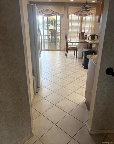 189 Scott Drive, Atlantic Beach, NY 11509