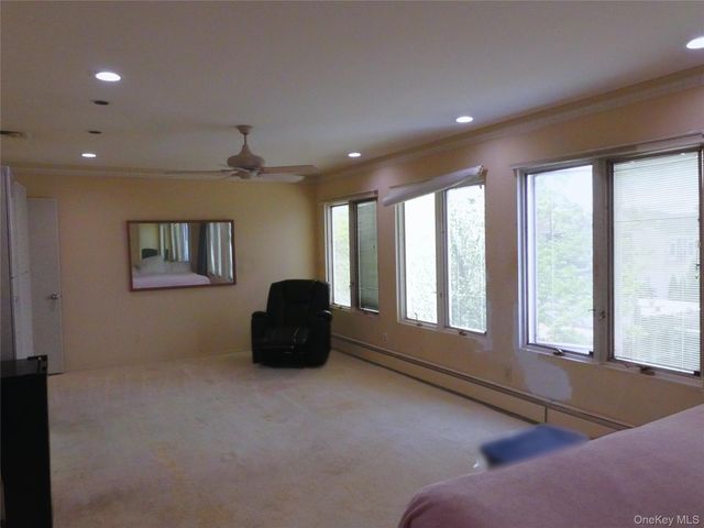 189 Scott Drive, Atlantic Beach, NY 11509