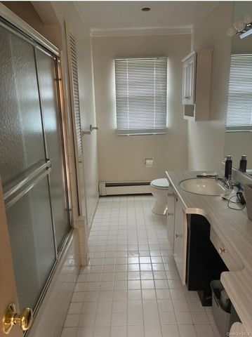 189 Scott Drive, Atlantic Beach, NY 11509