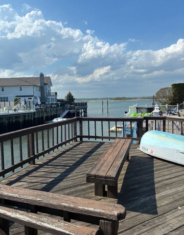 189 Scott Drive, Atlantic Beach, NY 11509