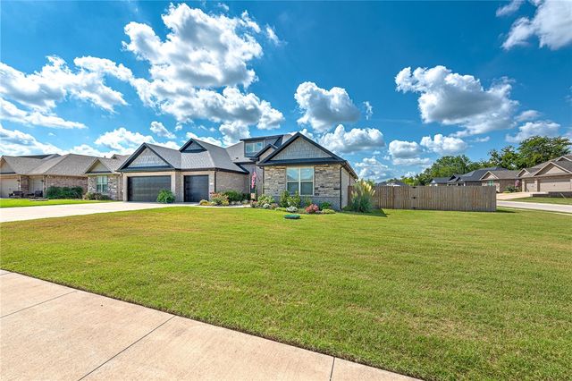 308 Deere Run Drive, Cave Springs, AR 72718