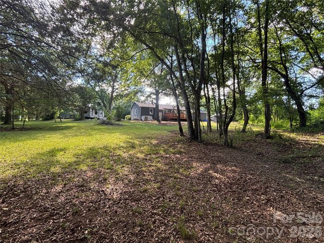 2190 Dobys Bridge Road, Fort Mill, SC 29715