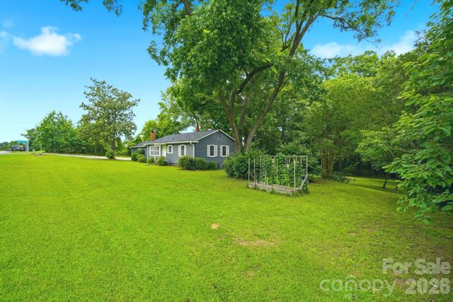 2190 Dobys Bridge Road, Fort Mill, SC 29715