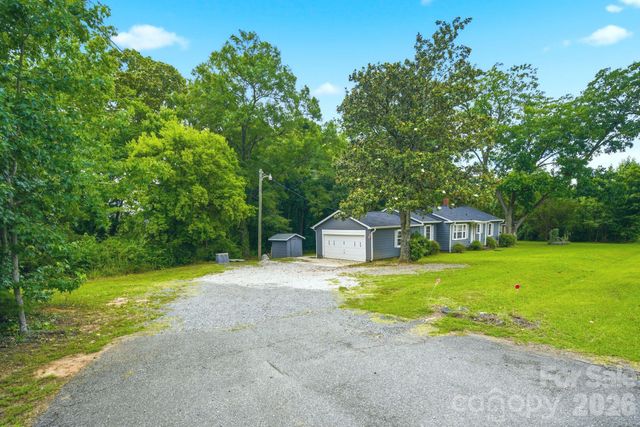 2190 Dobys Bridge Road, Fort Mill, SC 29715