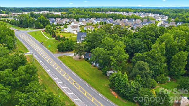 2190 Dobys Bridge Road, Fort Mill, SC 29715