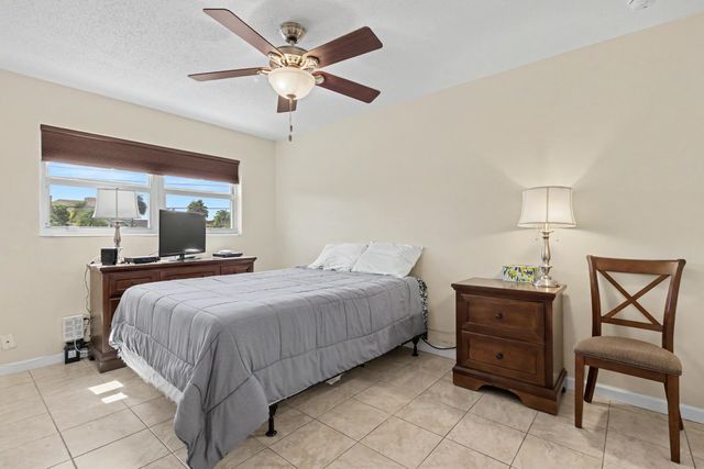 2455 NE 51st Street E207, Fort Lauderdale, FL 33308