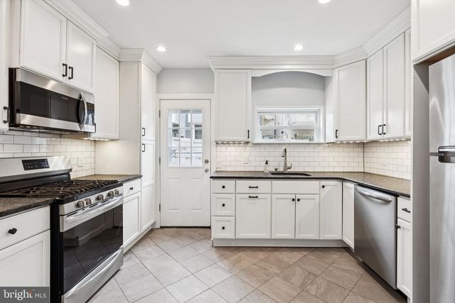 349 EMILY ST, Philadelphia, PA 19148