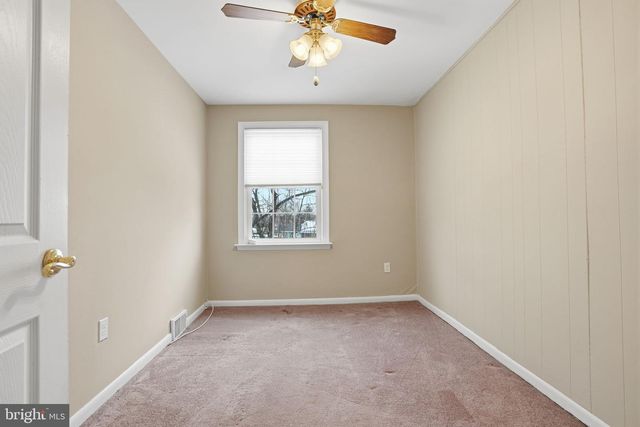 666 ARTWOOD DR, Philadelphia, PA 19115